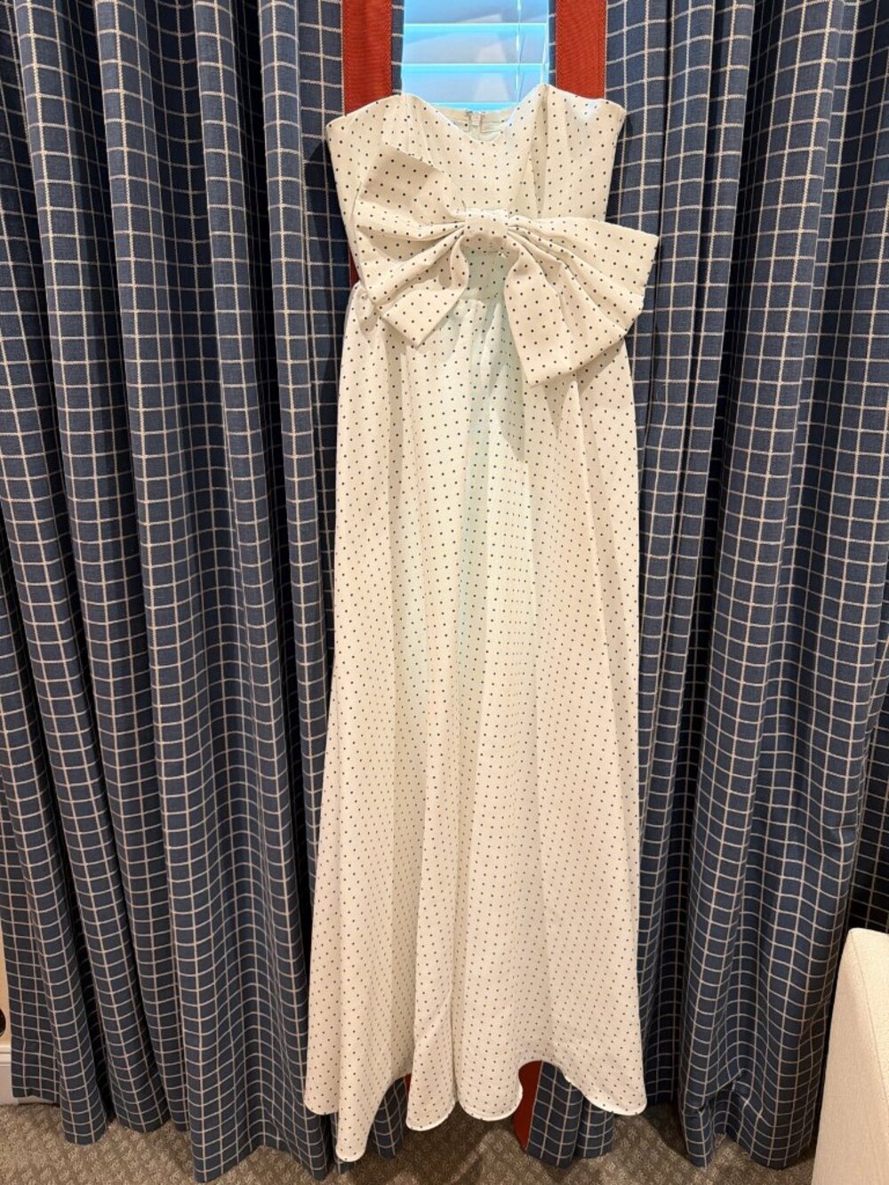 Mestiza Ivory Polka Dot Bow Strapless Gown Size 6